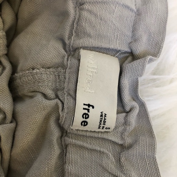 Wilfred shorts - Picture 2 of 2